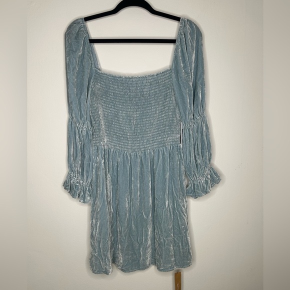 NWT Reformation Albi Silk Velvet Mini Dress in Turquoise - Picture 3 of 9